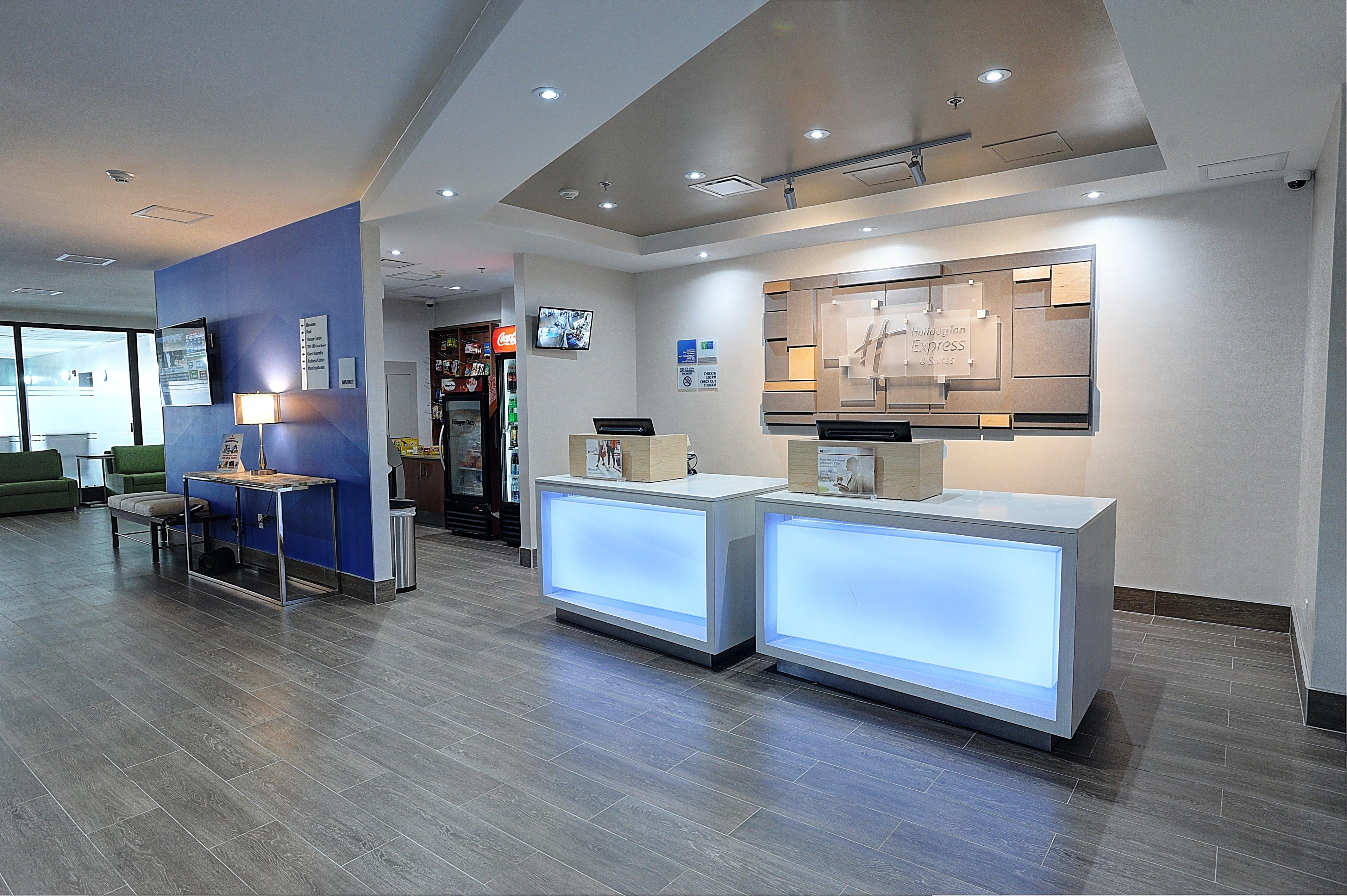 מיסיסאוגה Holiday Inn Express & Suites Toronto Airport West By Ihg מראה חיצוני תמונה
