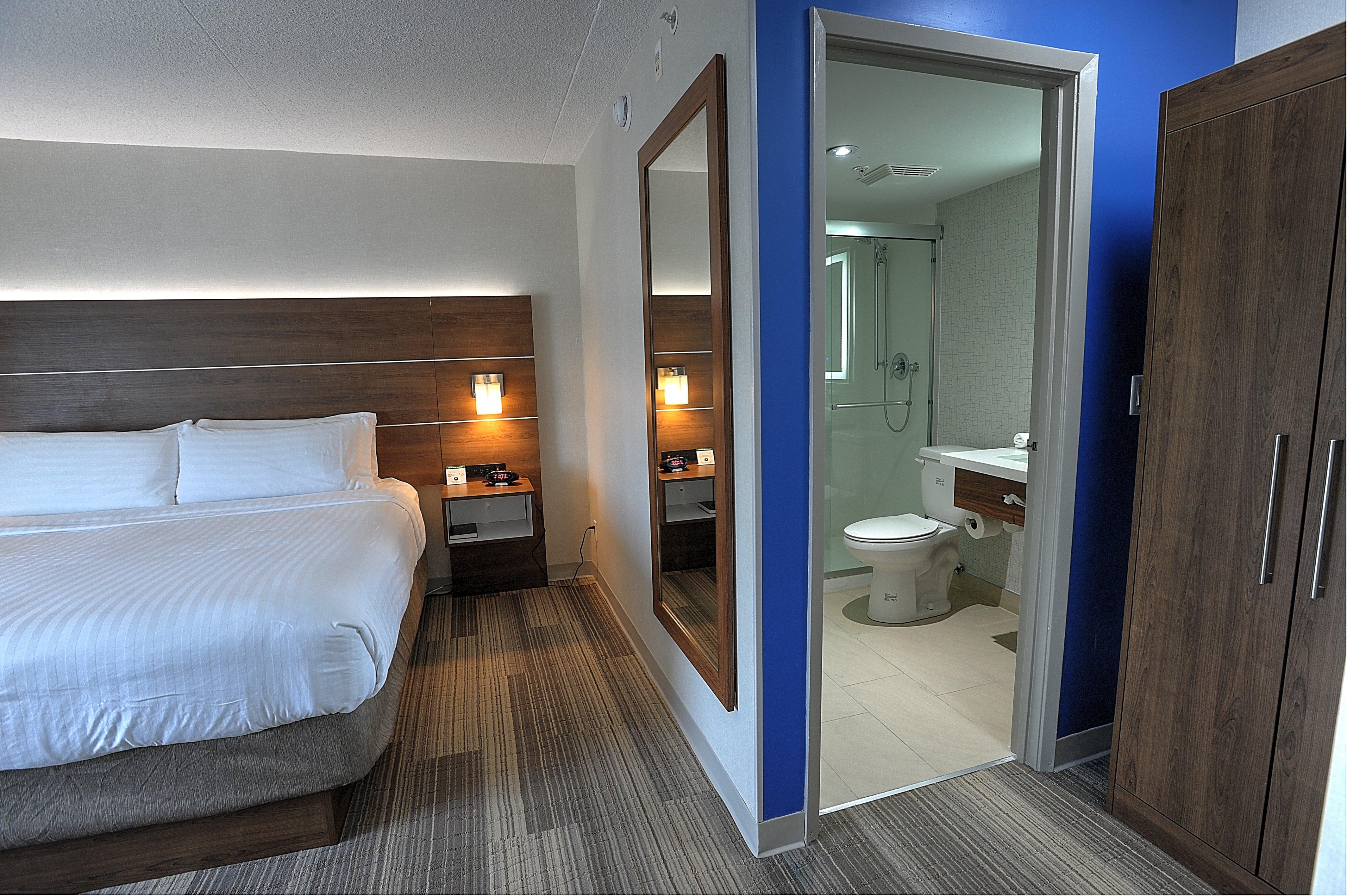 מיסיסאוגה Holiday Inn Express & Suites Toronto Airport West By Ihg מראה חיצוני תמונה